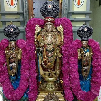 Thiruevvul, Lord Veeraraghava Perumal Temple
