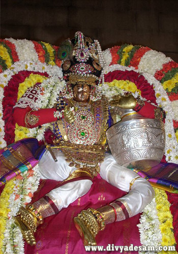 Sri Padmavathi Temple, Tiruchanoor